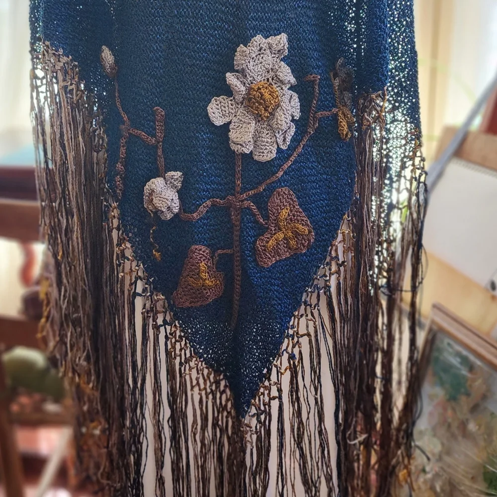 Vintage Antique 1930s piano shawl for emo fairy - Picture 9 of 16